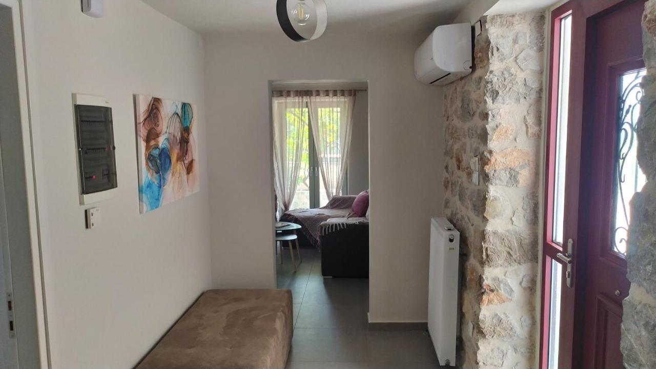 Fotini'S House II Apartment ลิกูริโอ ภายนอก รูปภาพ