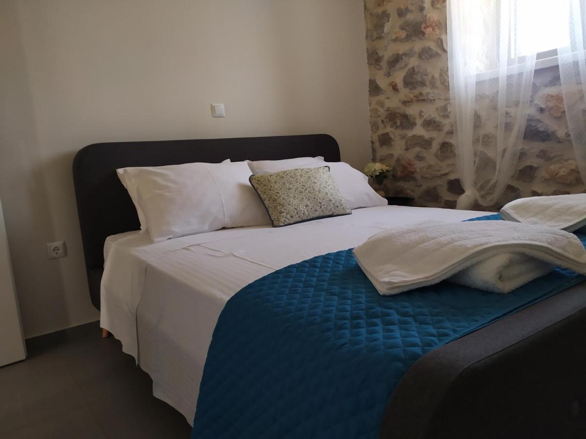 Fotini'S House II Apartment ลิกูริโอ ภายนอก รูปภาพ