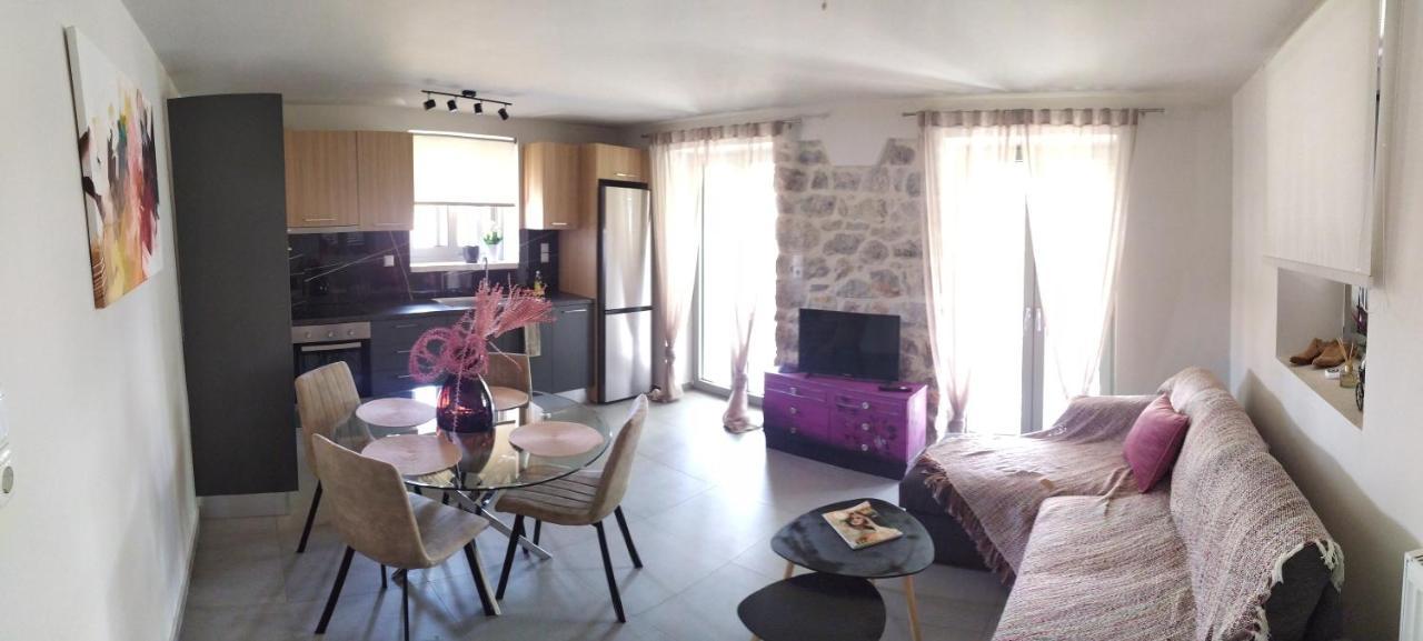 Fotini'S House II Apartment ลิกูริโอ ภายนอก รูปภาพ