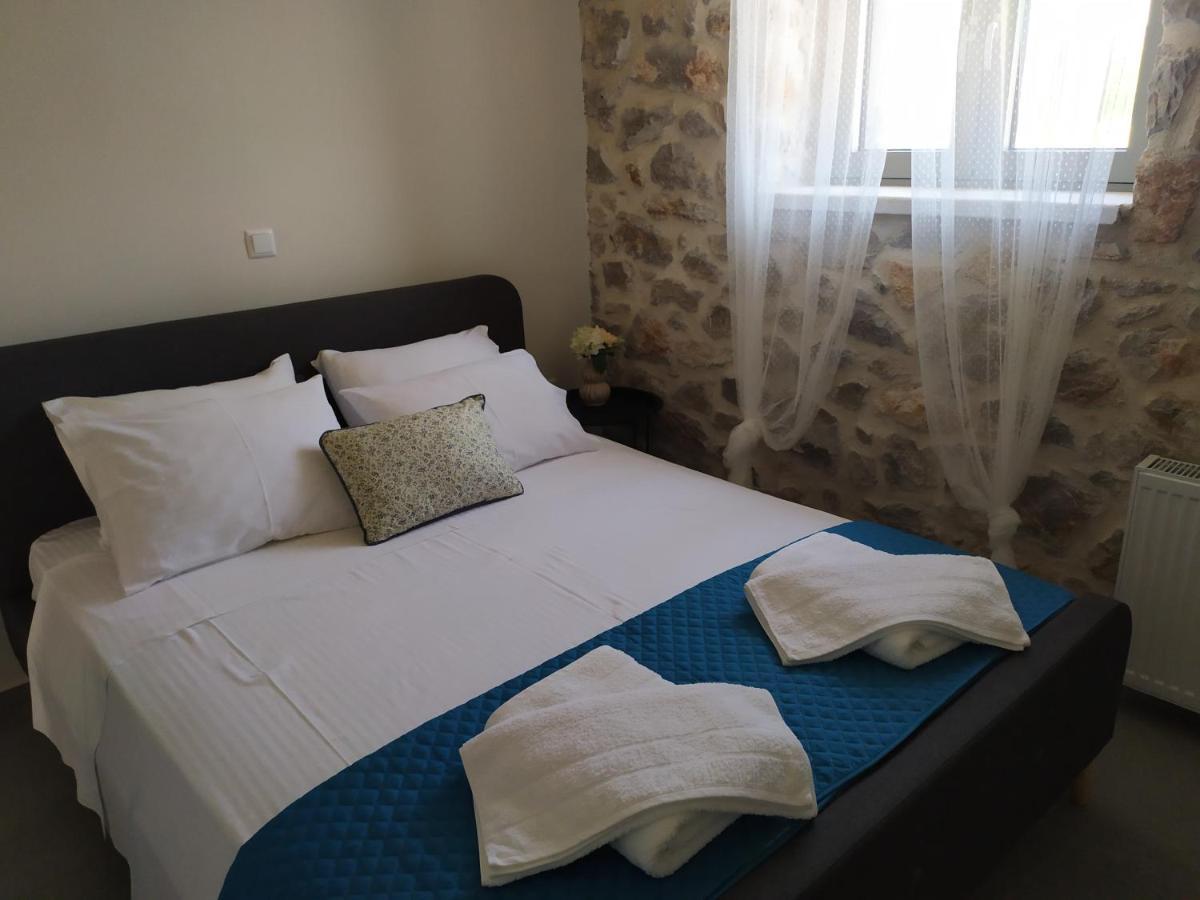 Fotini'S House II Apartment ลิกูริโอ ภายนอก รูปภาพ